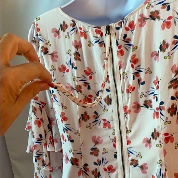 Chelsea & Violet Ruffled Sleeve Floral Dress - Picture 8 of 17